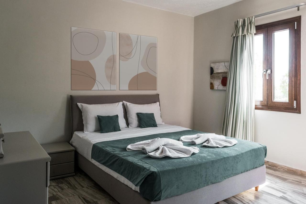 Niriides Luxury Villas Hersonissos  Exterior foto